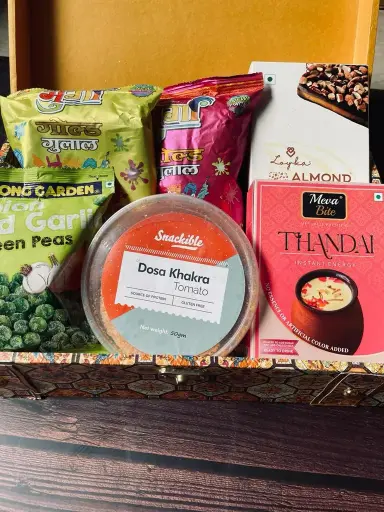 Holi Delight Hamper