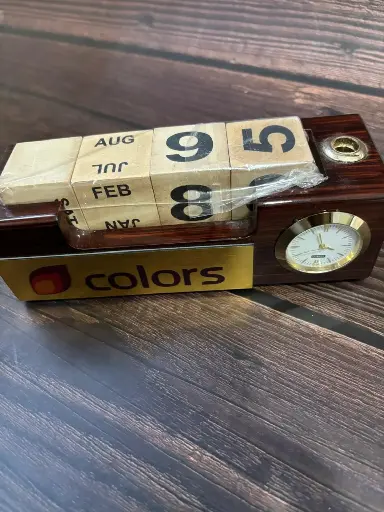 Calendar Block with Clock