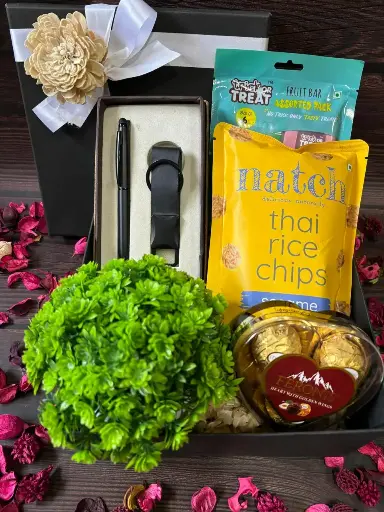 Nature's Delight Hamper