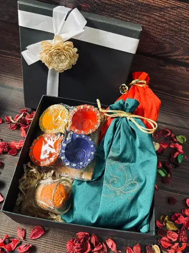 Festive Glow Hamper