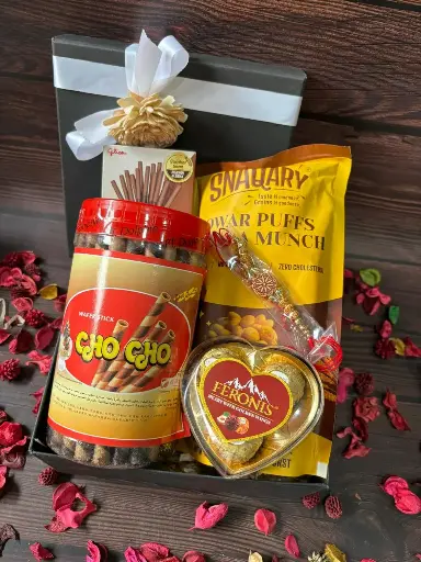The Sweet & Savory Delight Hamper